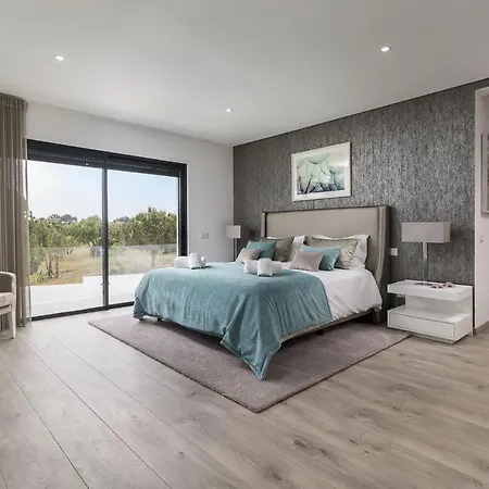 Elegant Luxury By Ideal Homes Almancil